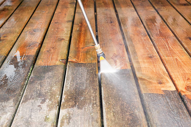 Best Deck Pressure Washing  in Brookings, OR